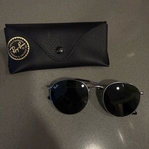 Ray-Ban Icons retro sunglasses